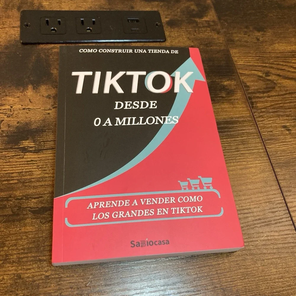 TikTok Desde 0 A Millones Como Construir Una Tienda de‎ Libro Espanol